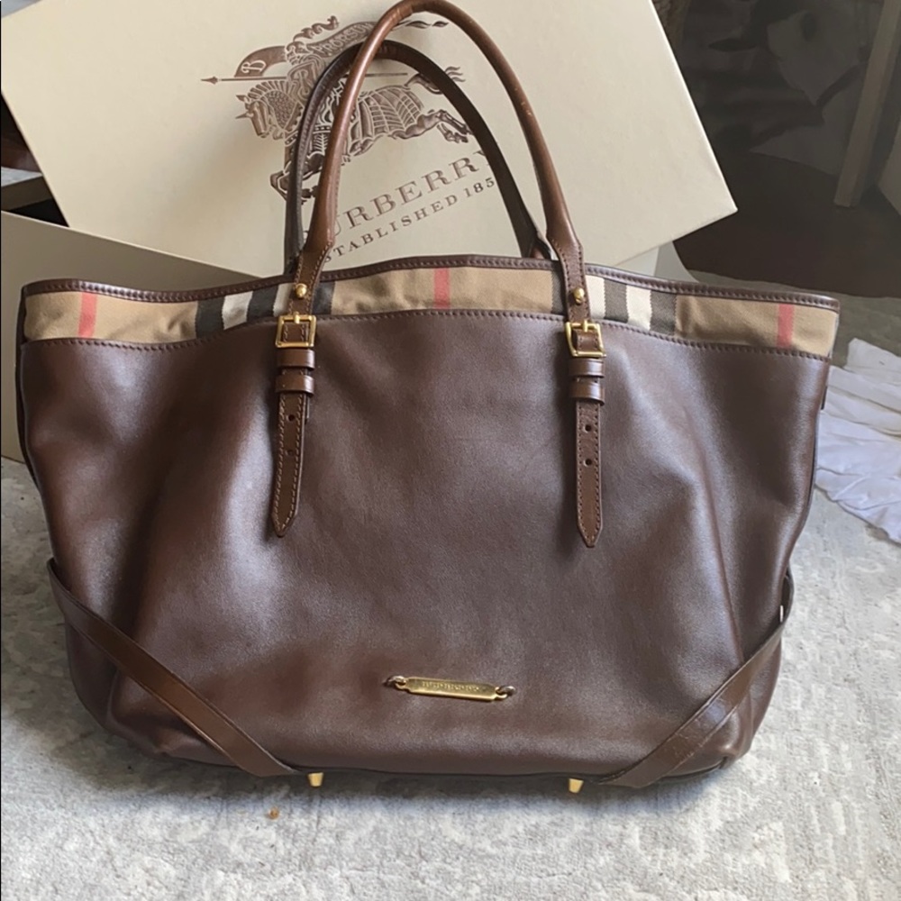 Burberry Tote
